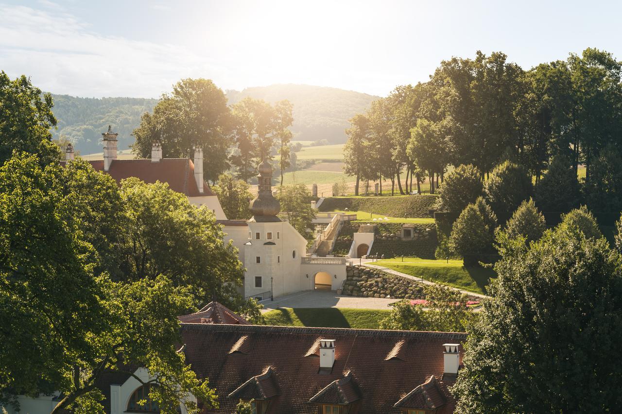 Schloss Thalheim ザンクト・ペルテン エクステリア 写真