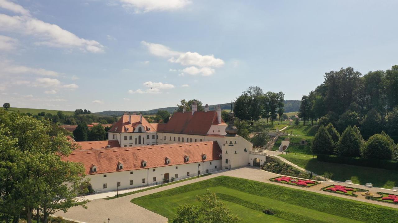 Schloss Thalheim ザンクト・ペルテン エクステリア 写真